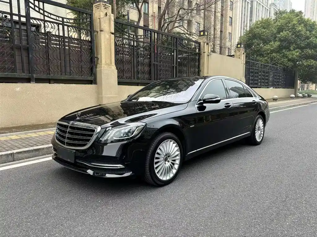 Mercedes-Benz S-Class 2021