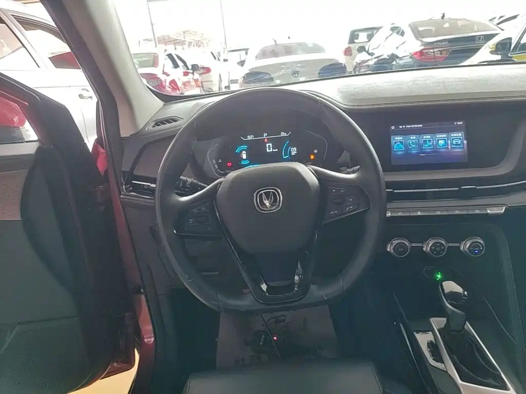 Changan CS15 — миниатюра 11