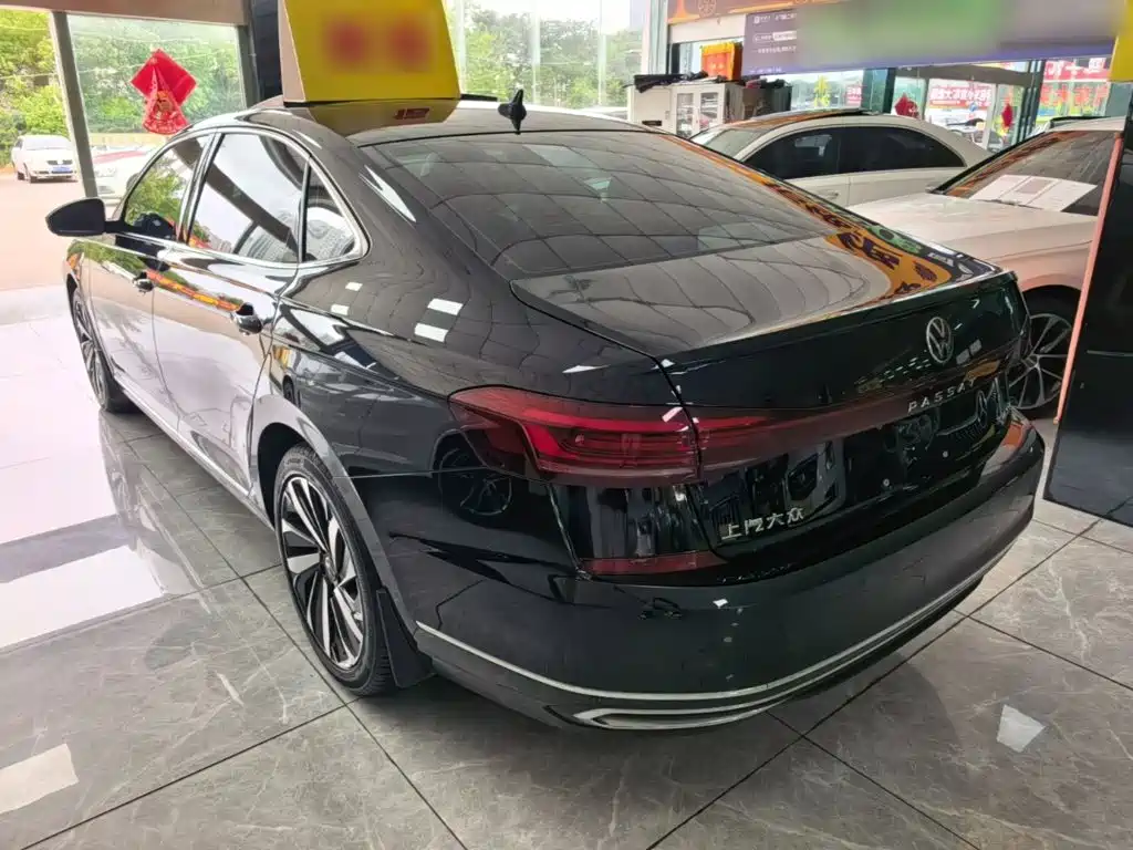 Volkswagen Passat 2022 330TSI Elite