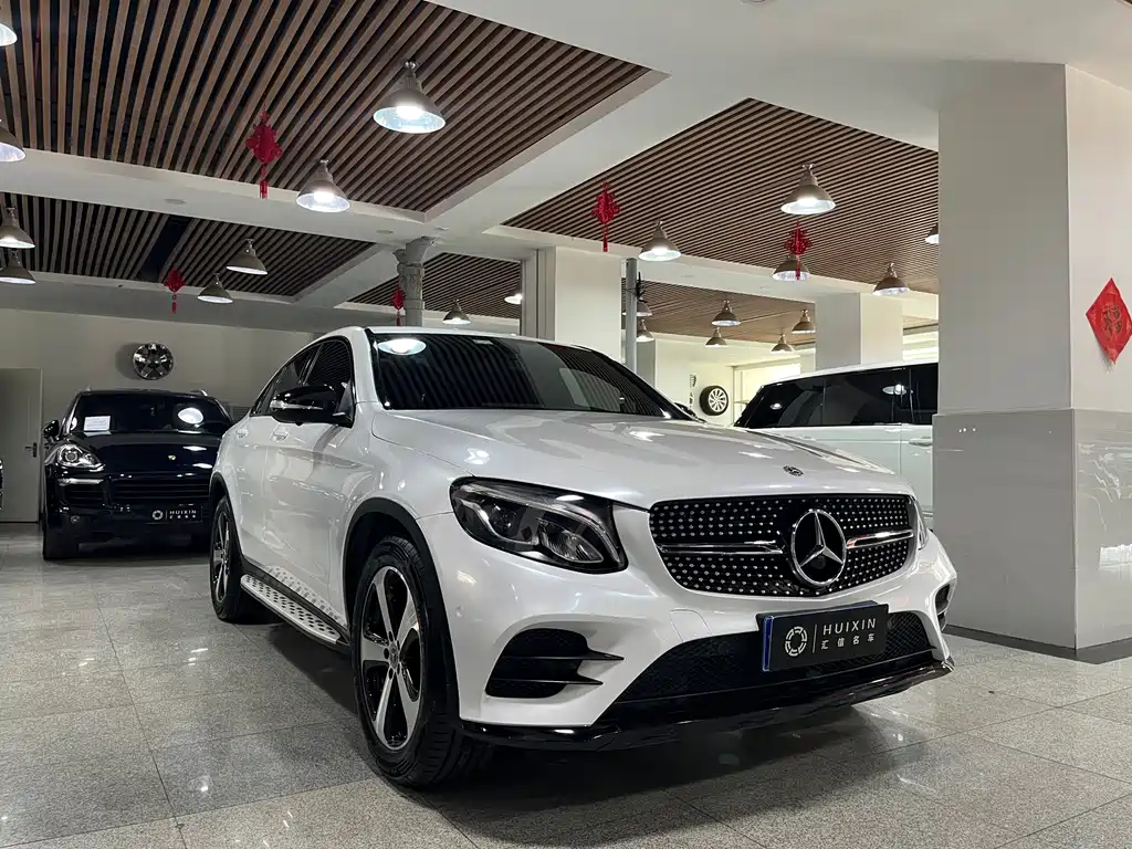 Mercedes-Benz GLC Coupe GLC 200 4MATIC Coupe SUV, фото 3