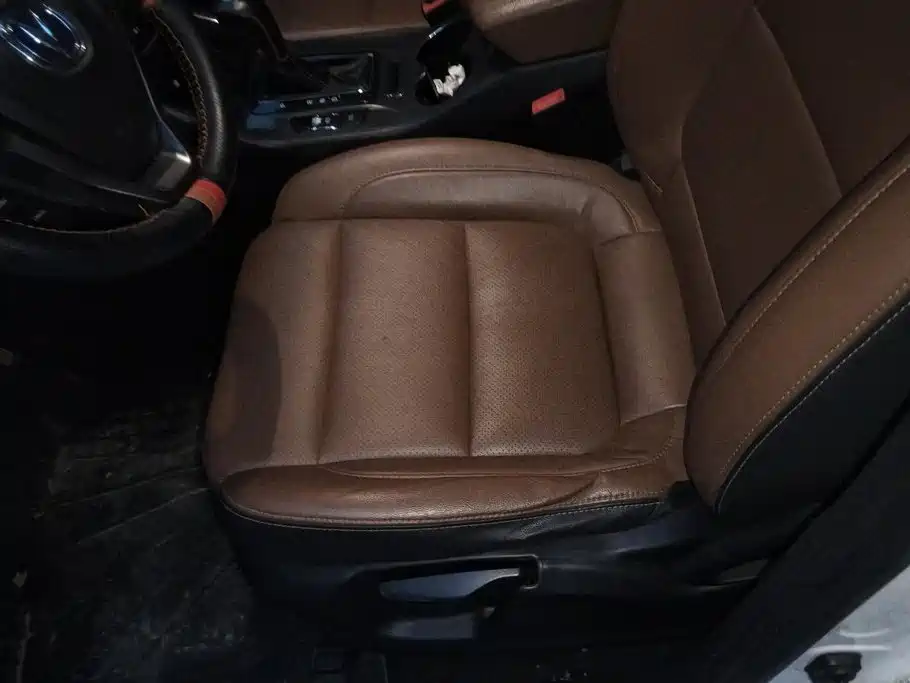 Changan CS75 — миниатюра 9