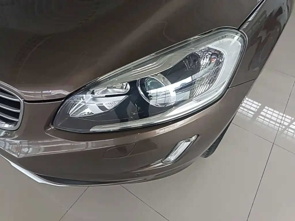 Volvo XC60 — миниатюра 24