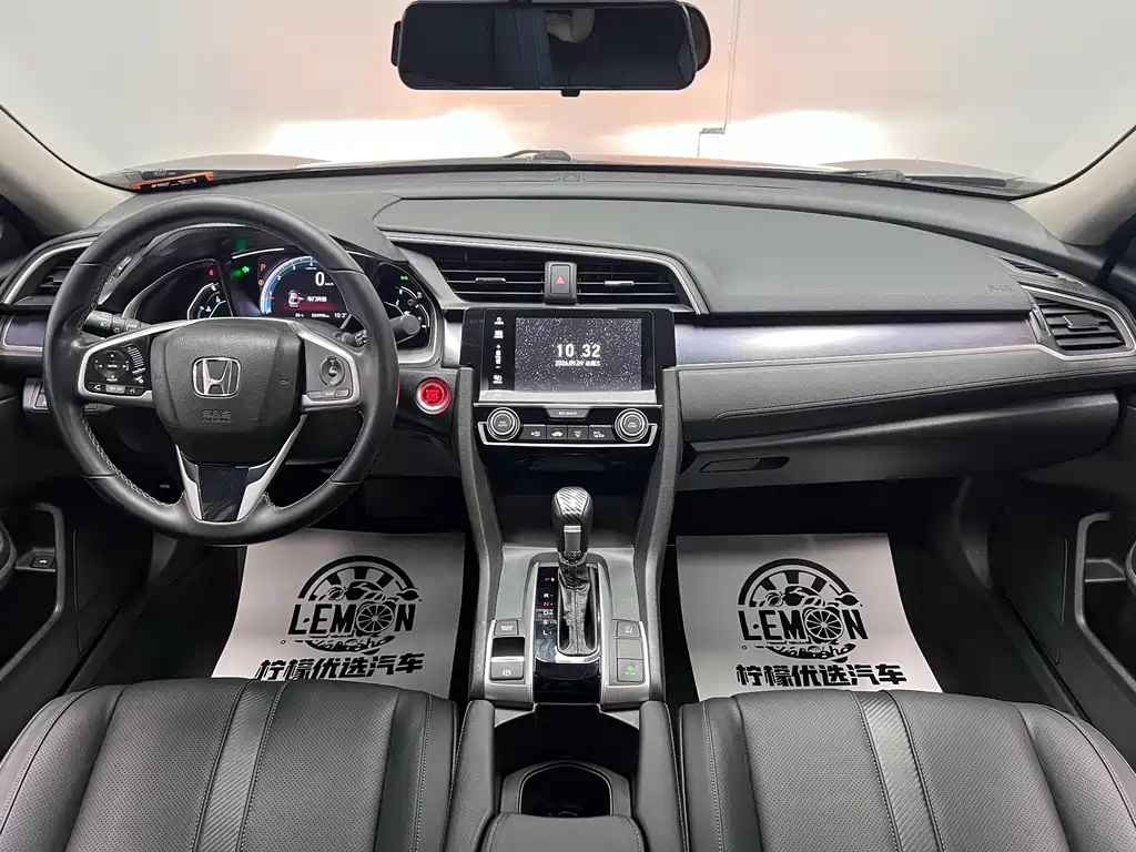 Honda Civic — миниатюра 18