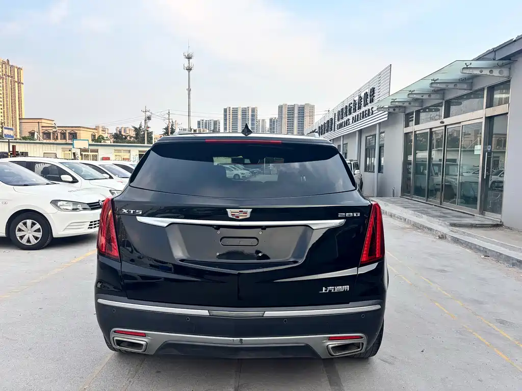 Cadillac XT5 2021 28T Luxury