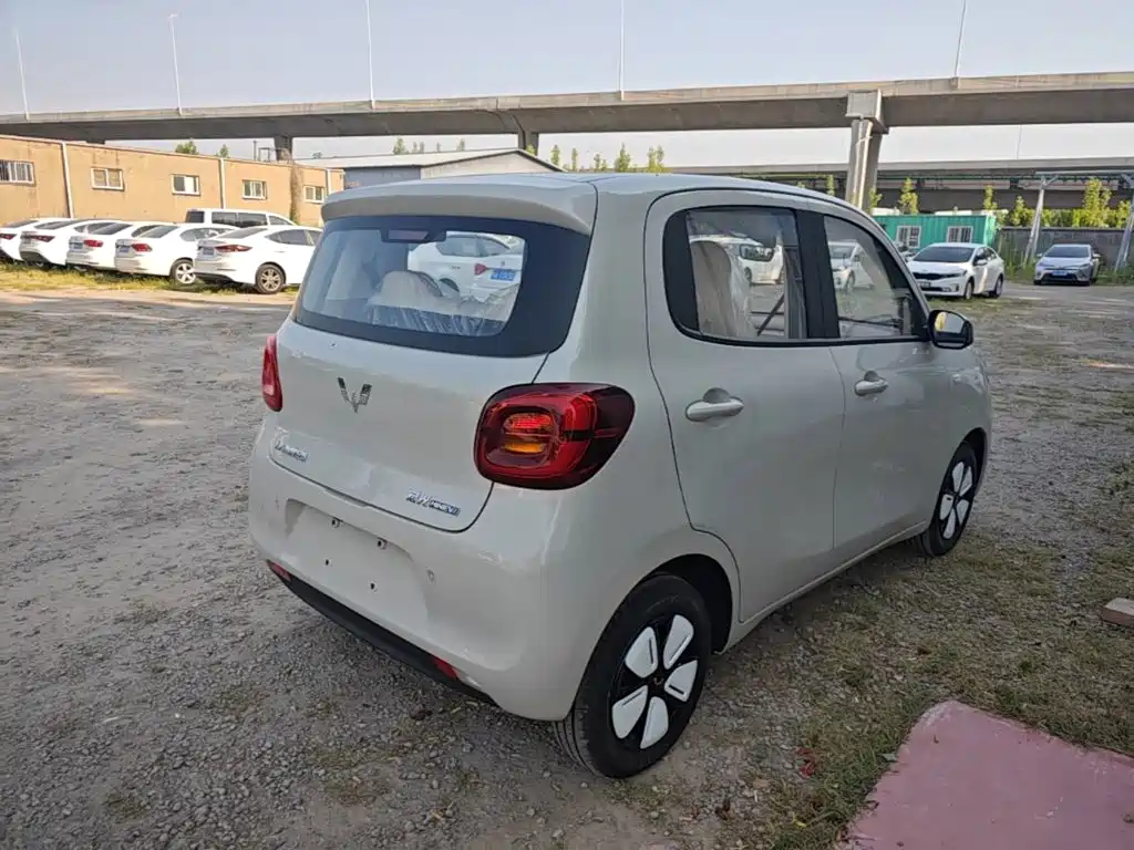 Wuling Mini EV MINIEV 2025