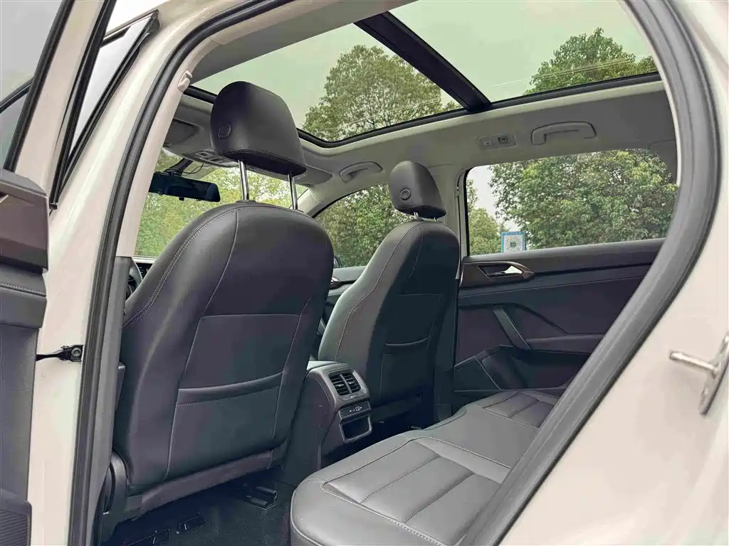 Volkswagen Tharu — миниатюра 27