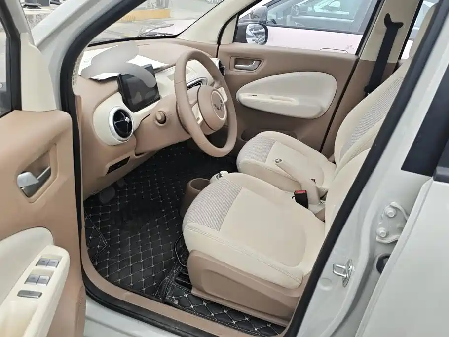 Wuling MINIEV — миниатюра 9