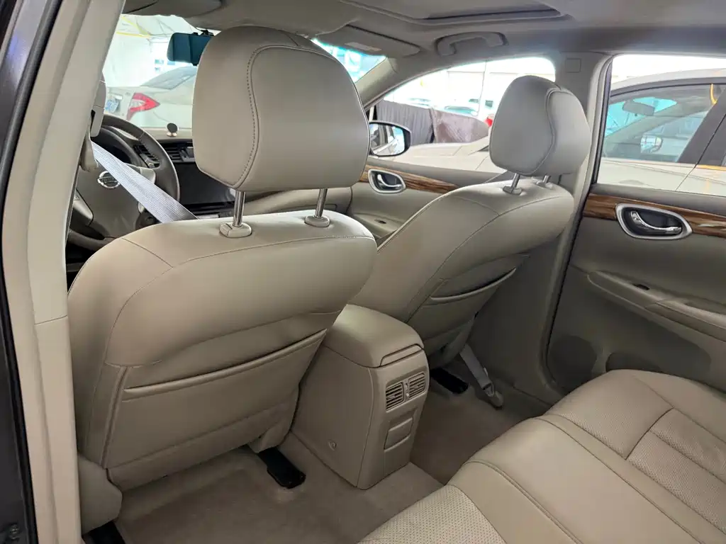 Nissan Sylphy — миниатюра 17