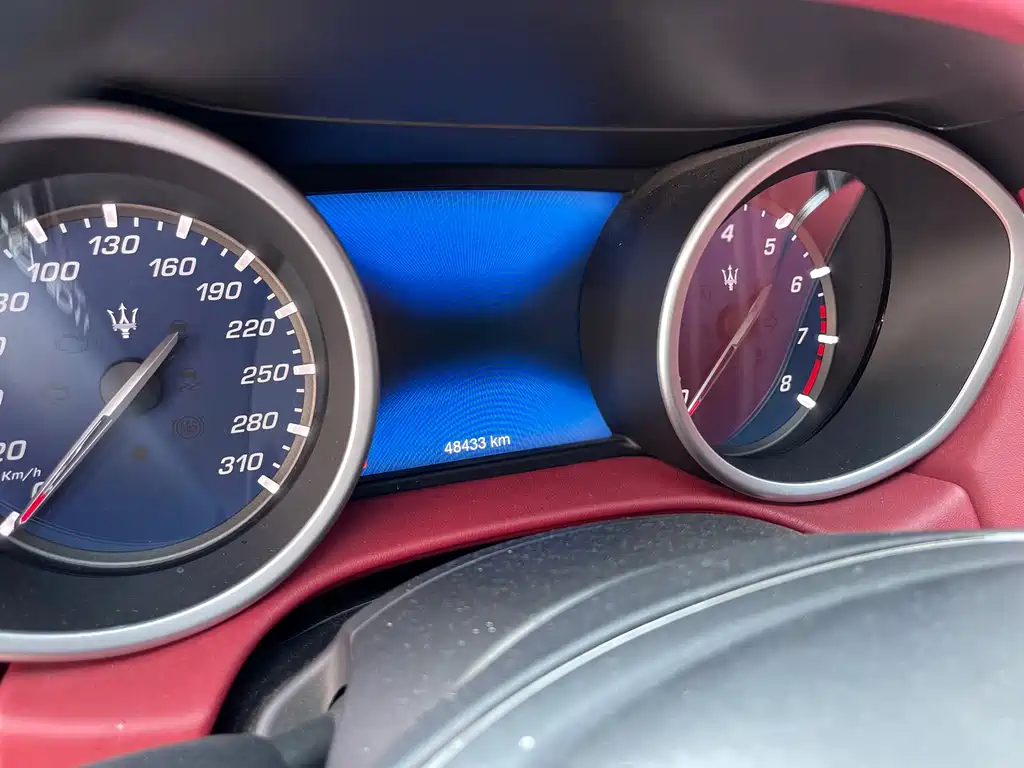 Maserati Levante — миниатюра 5