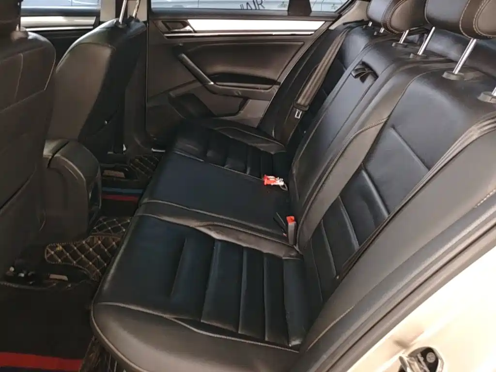 Volkswagen Bora — миниатюра 17