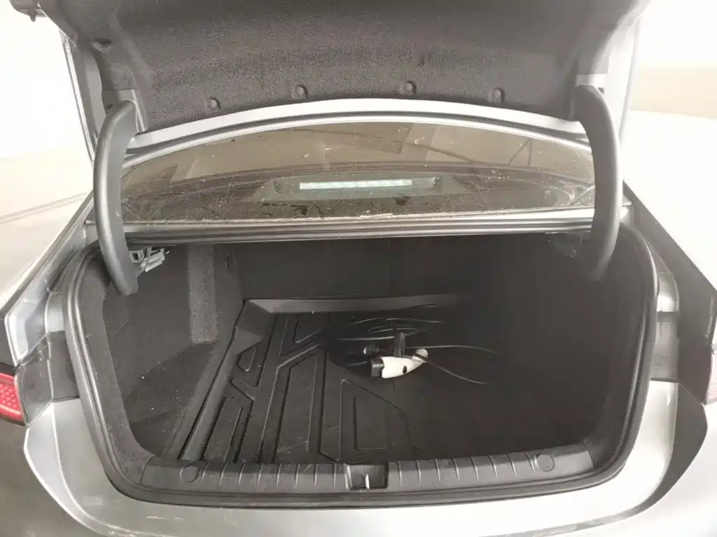 BYD Seal 05 DM-i — миниатюра 21