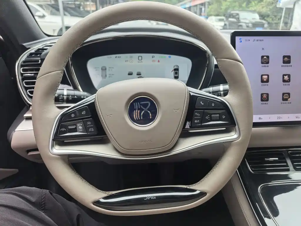 BYD Han — миниатюра 8