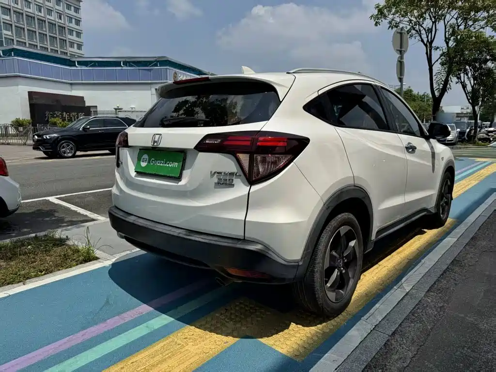 Honda Vezel — миниатюра 7