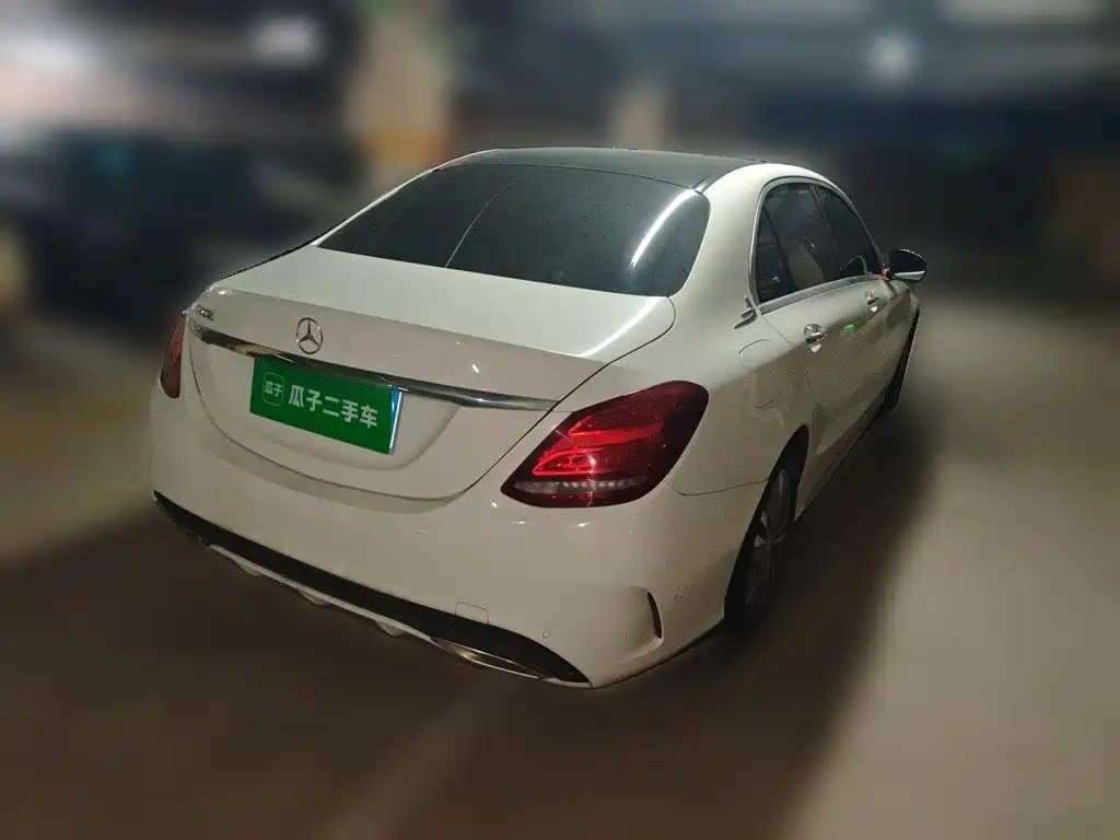 Mercedes-Benz C-Class — миниатюра 6