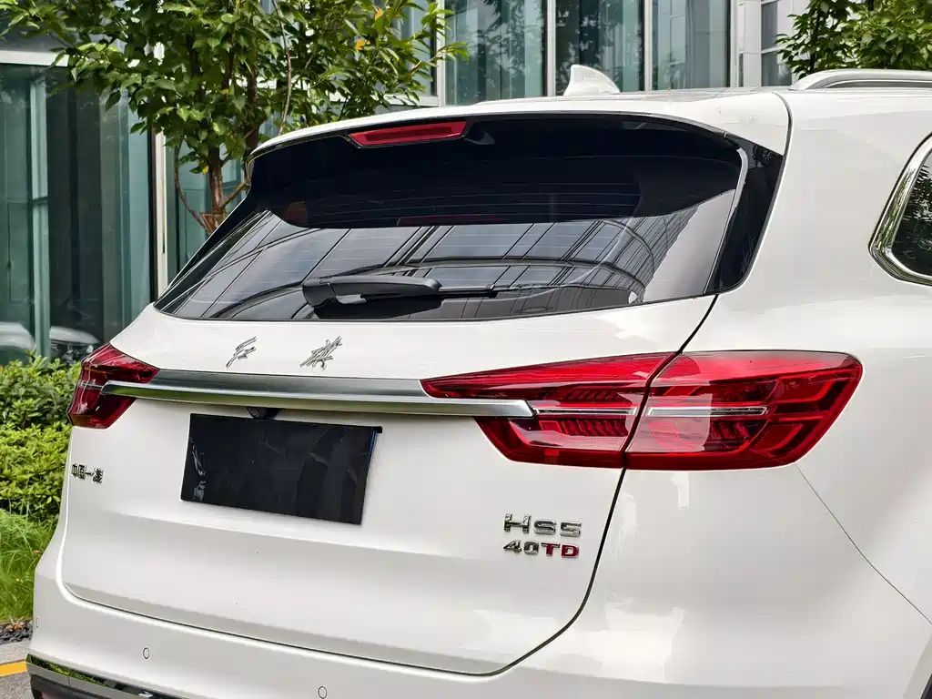 Hongqi Hongqi HS5 — миниатюра 14