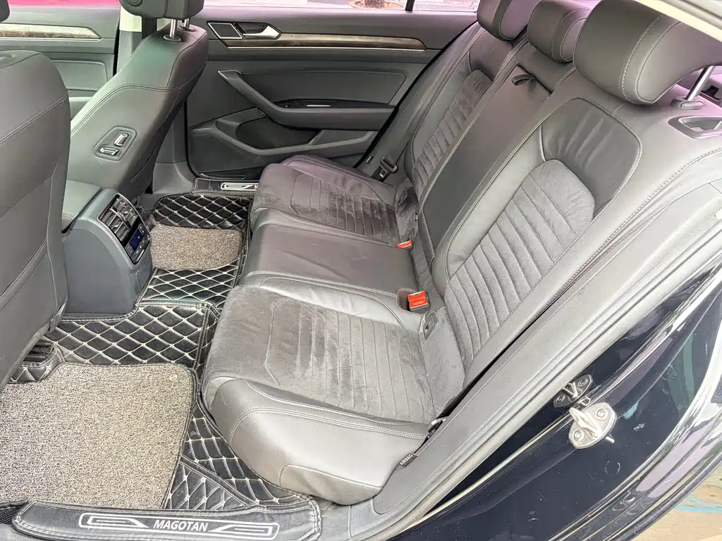 Volkswagen Magotan 2018 330TSI DSG Luxury
