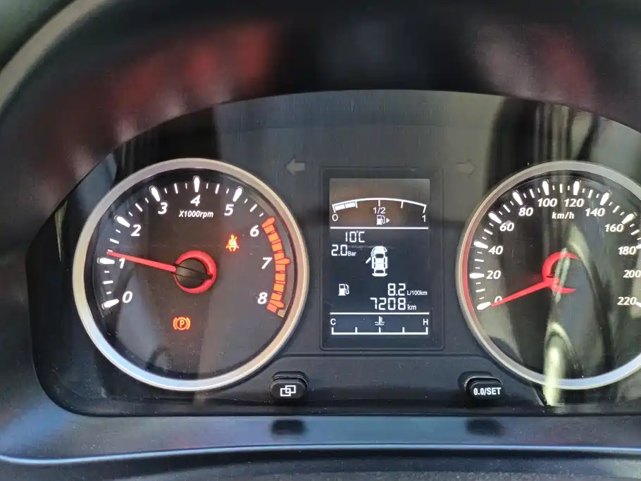 Dongfeng Forthing T5 2024 — фото 14