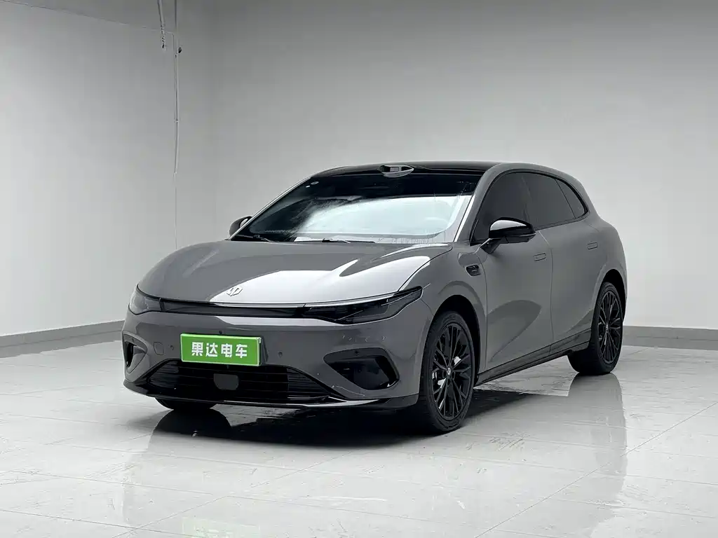 2025 Leapmotor - zdjęcie 1 z 21