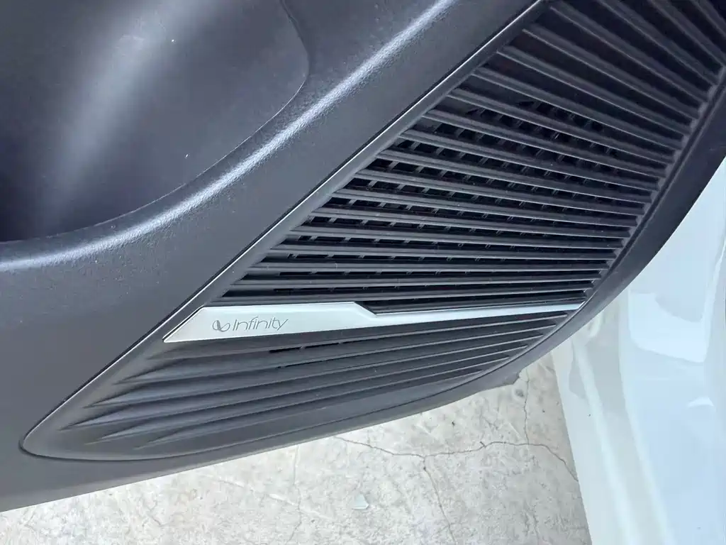 Geely Boyue L — миниатюра 10