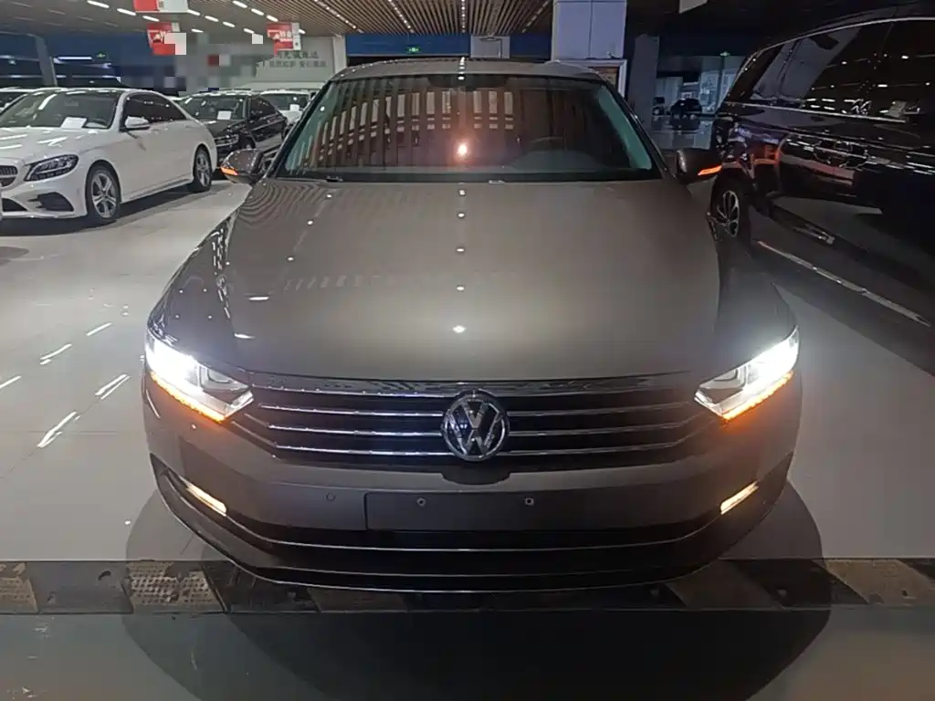 Volkswagen Magotan — миниатюра 3