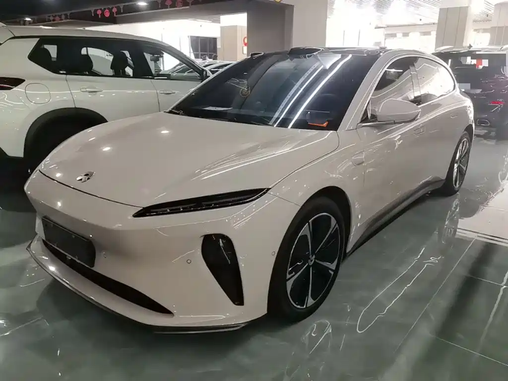 NIO ET5T — миниатюра 2