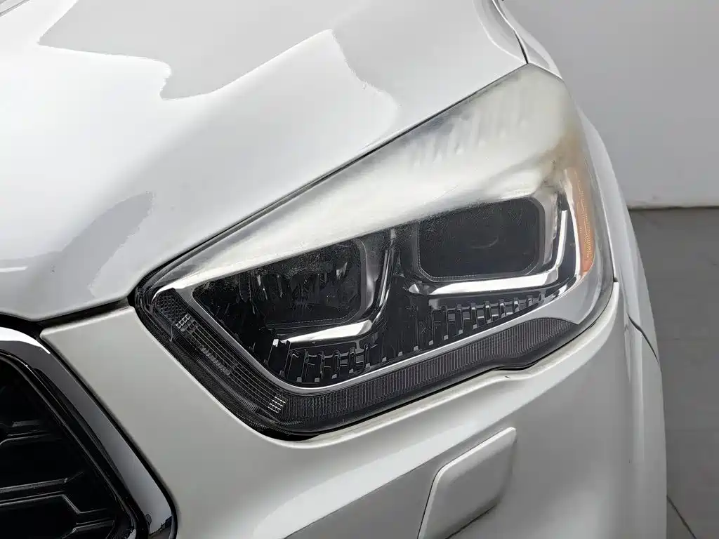Ford Kuga — миниатюра 7