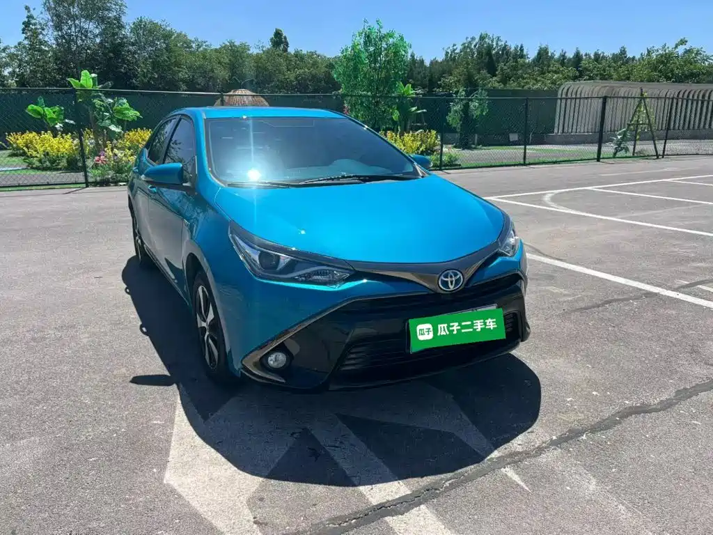 Toyota Levin Twin Engine E+ — миниатюра 4