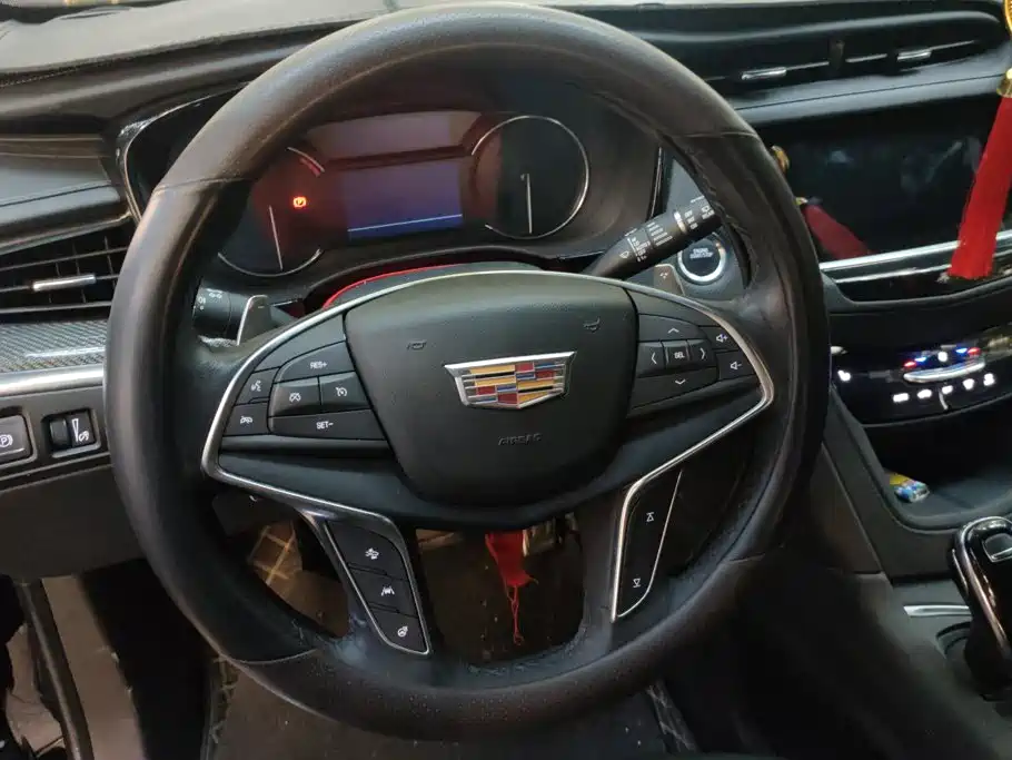 Cadillac XT5 — миниатюра 15