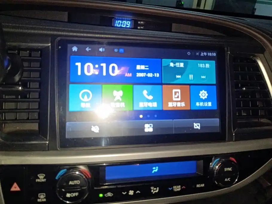 Toyota Highlander — миниатюра 13