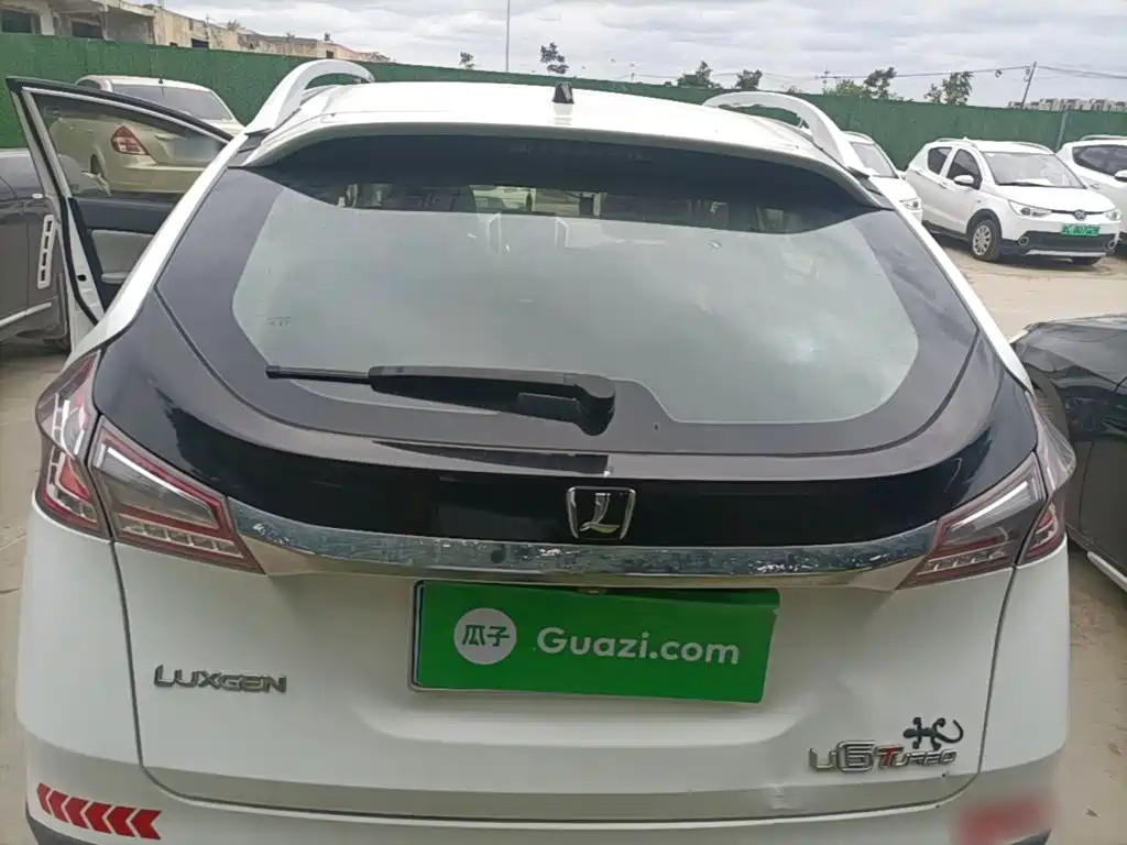 Luxgen U6 — миниатюра 15