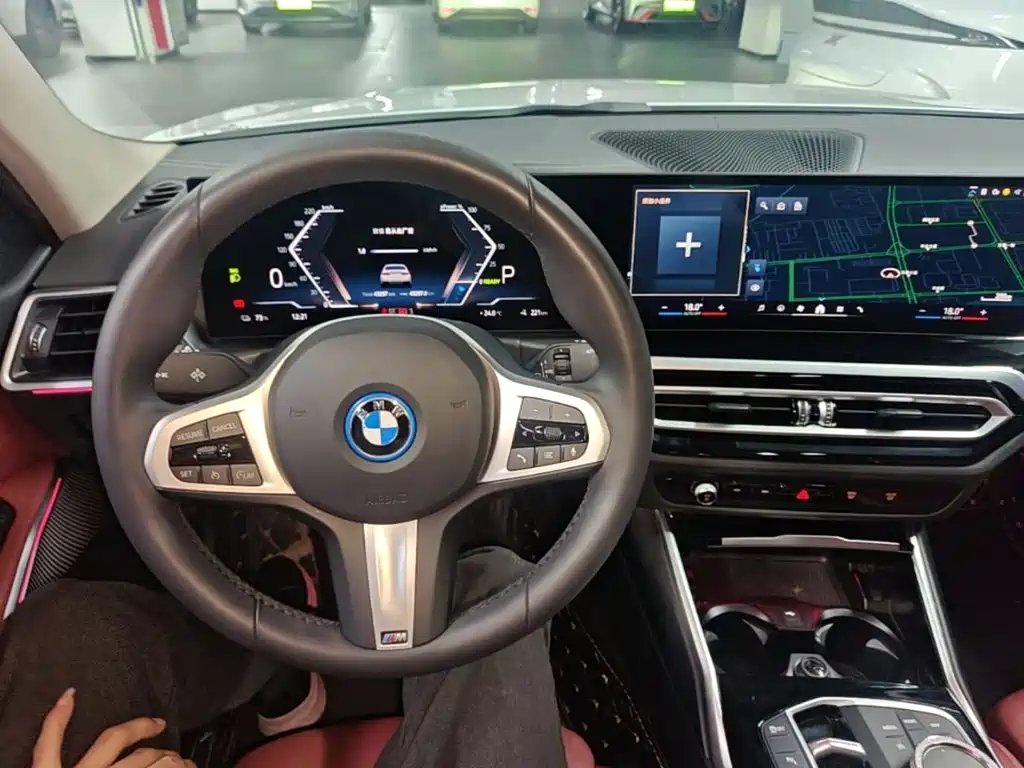 BMW i3 — миниатюра 11