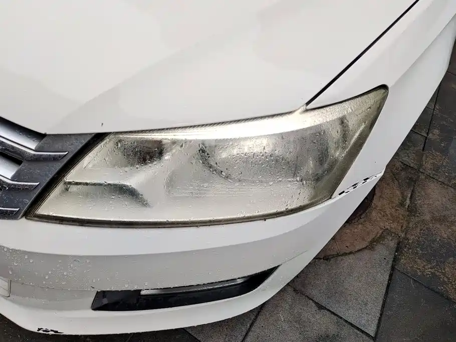 Volkswagen Santana — миниатюра 5