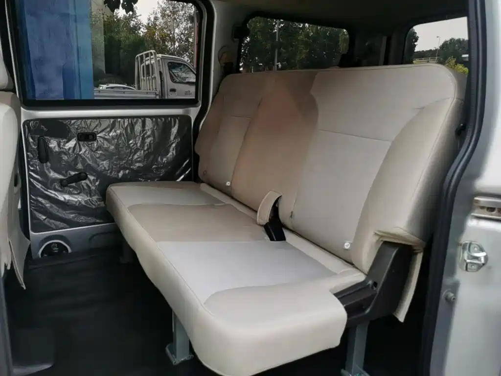 Wuling Hongguang V — миниатюра 17