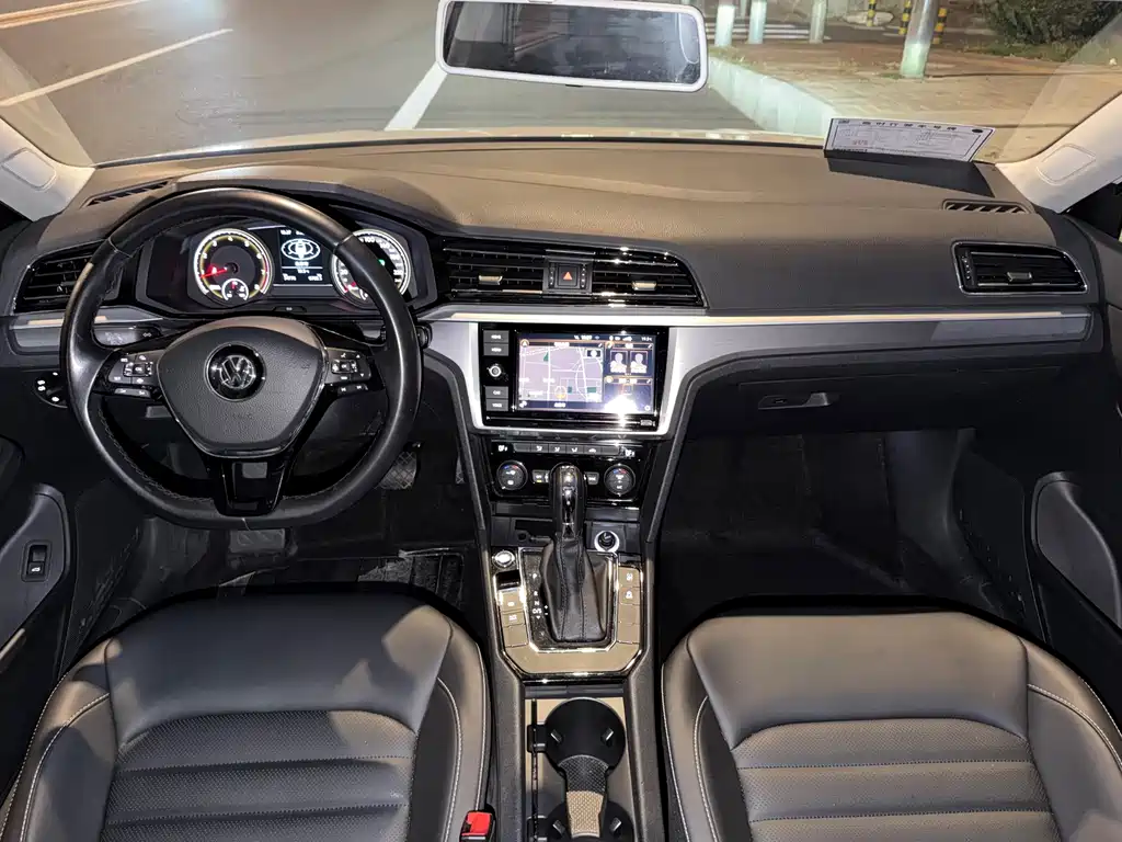Volkswagen Lamando — миниатюра 8