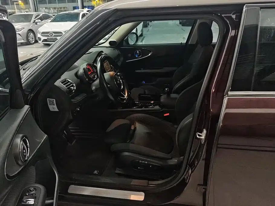 MINI Mini Clubman — миниатюра 9