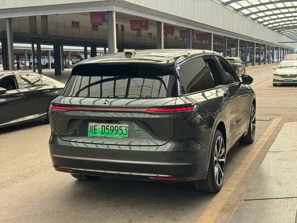 NIO ES8 — миниатюра 10