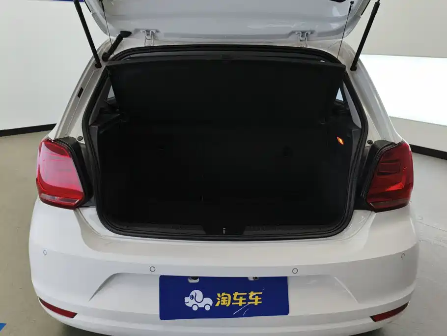 Volkswagen Polo — миниатюра 4