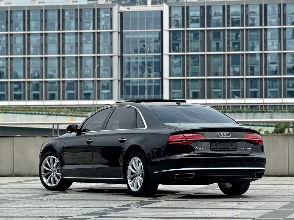 Audi A8 — фотографии объявления, Фото 4