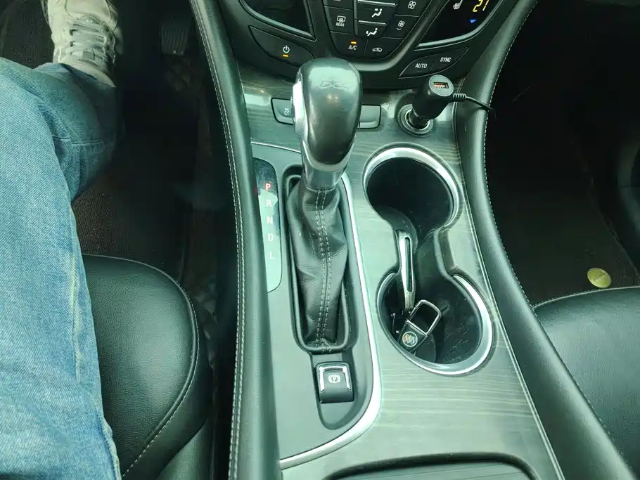 Buick Envision Plus — миниатюра 16