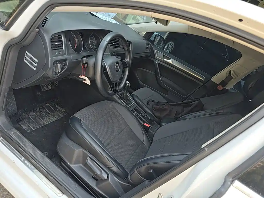 Volkswagen Golf — миниатюра 15