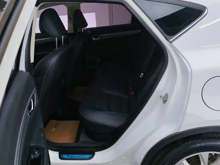 GEELY AUTOMOBILE EMGRAND GS