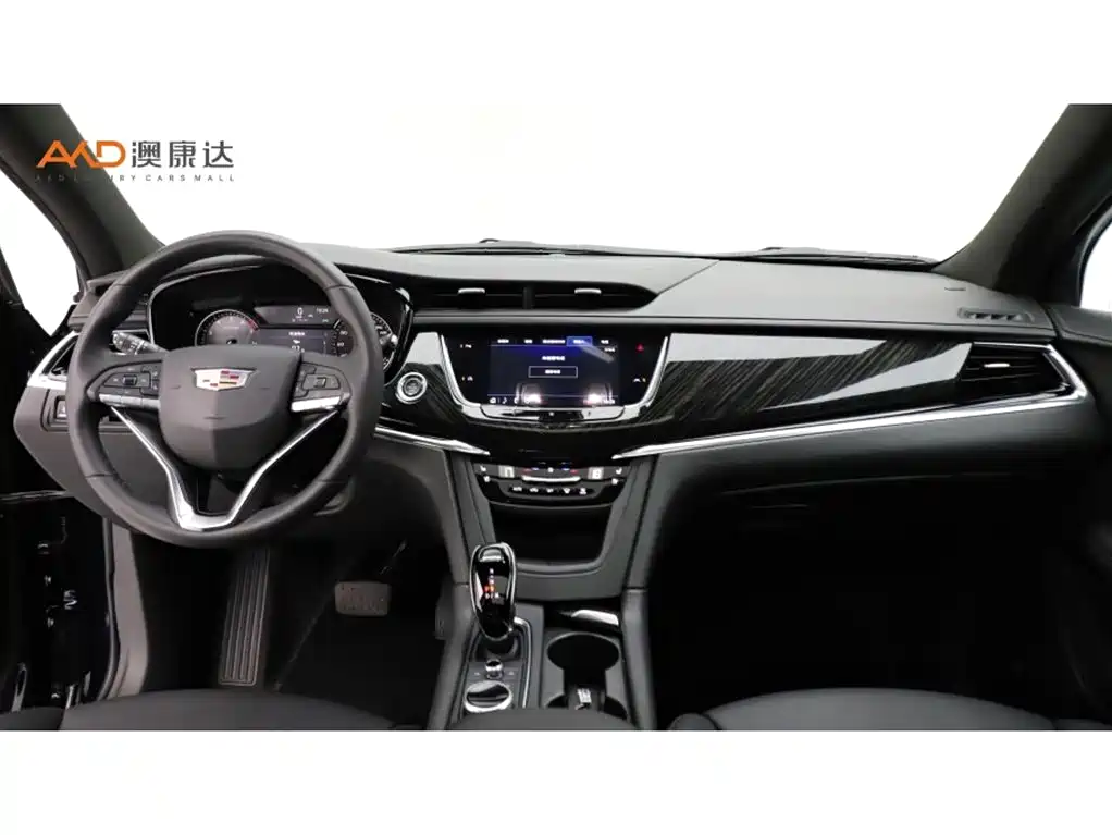 Cadillac XT6 2021 28T мест Luxury