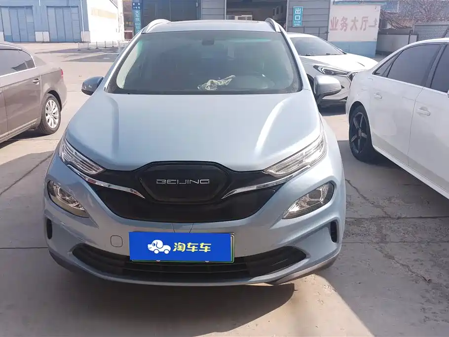 BAIC BEIJING EX3