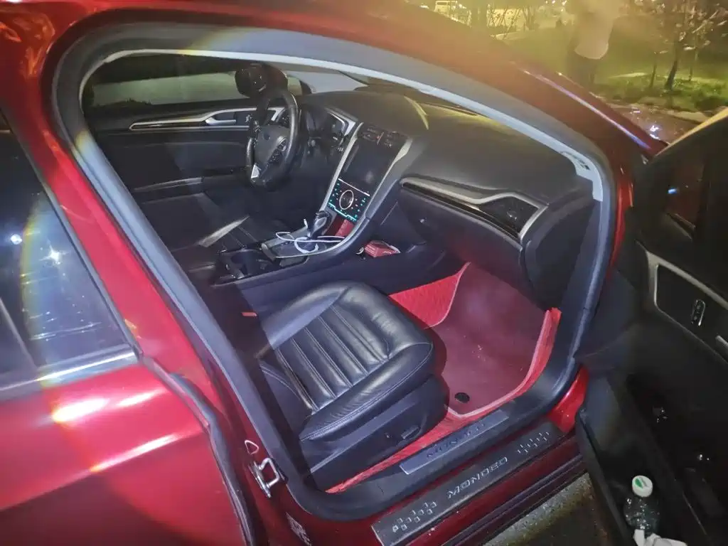 Ford Mondeo — миниатюра 19
