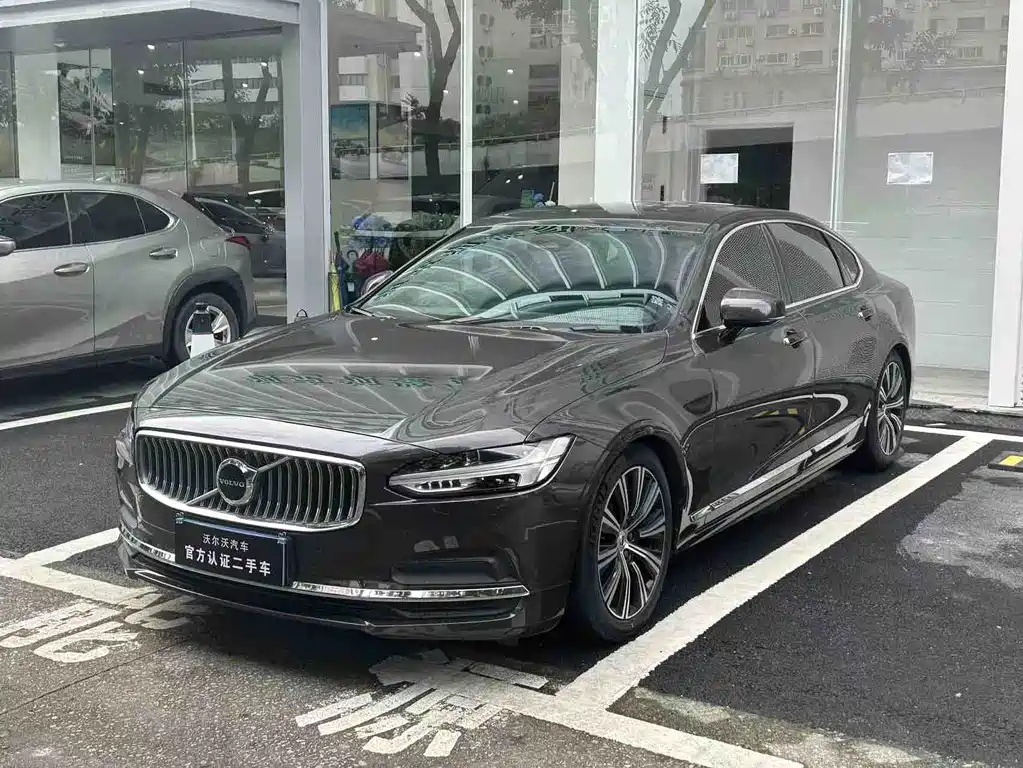 Volvo S90 2022 B5 Smart Leisure Luxury Edition