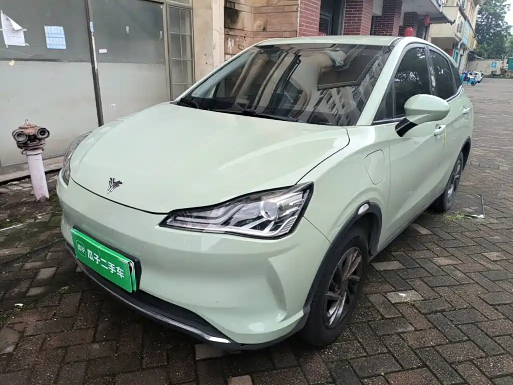 Neta V 2022 Trend 300 Lite NMC