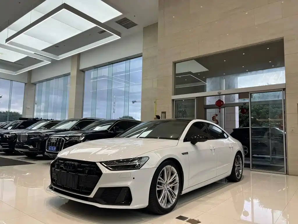 Audi A7L