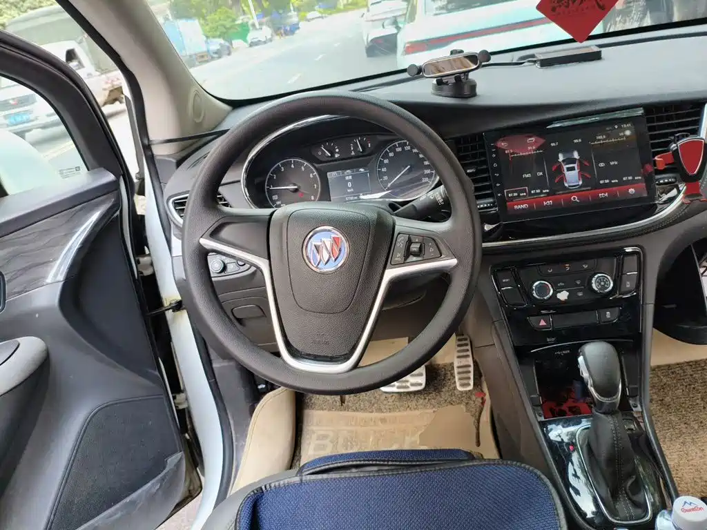 Buick Encore — миниатюра 6