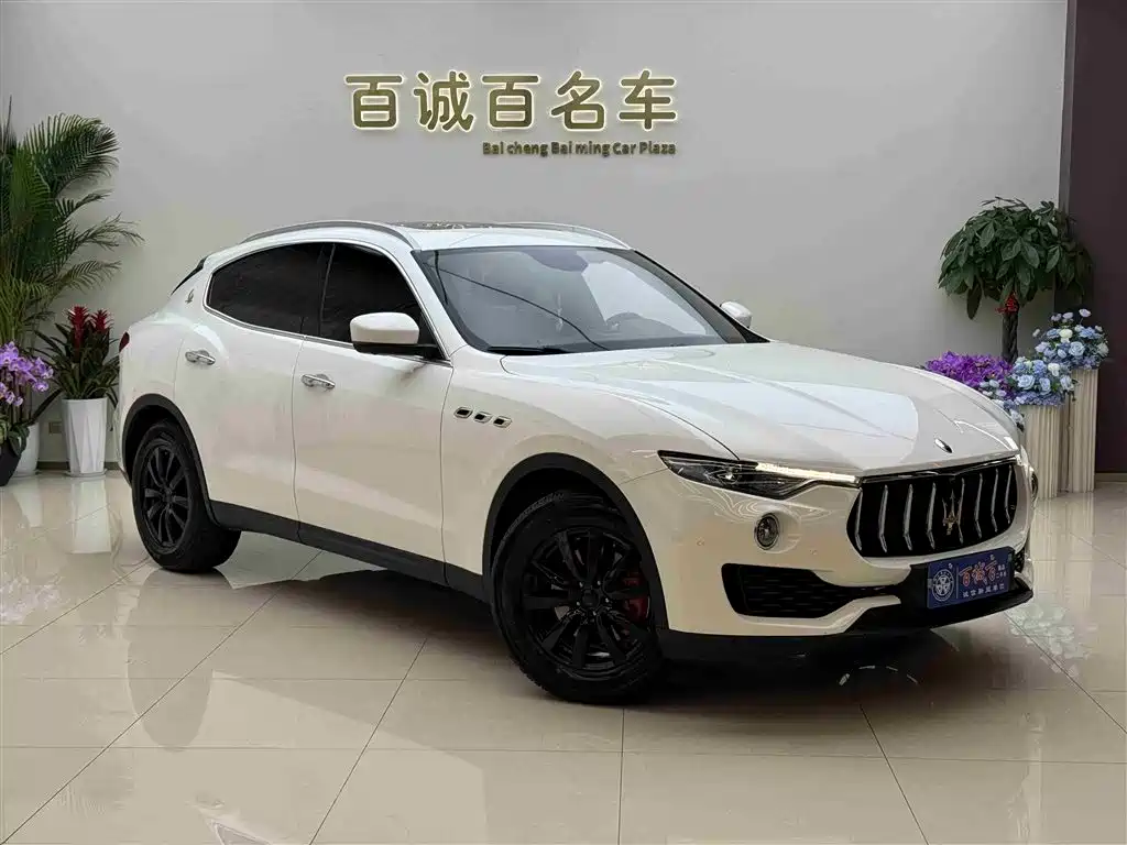 MASERATI LEVANTE