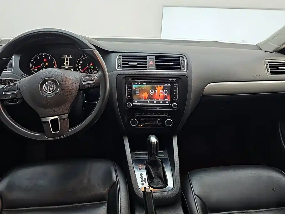 Volkswagen Sagitar — миниатюра 12